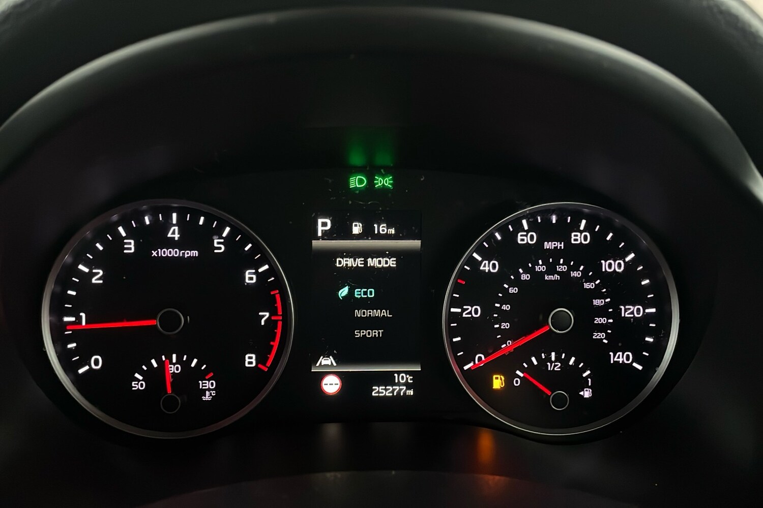 Used Kia Stonic 2022 for sale - 76769088: Photo 26