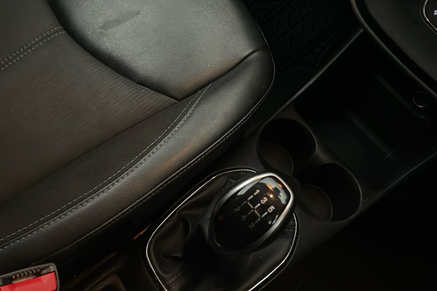 Used Vauxhall Viva 2017 for sale - 76390974: Photo 11