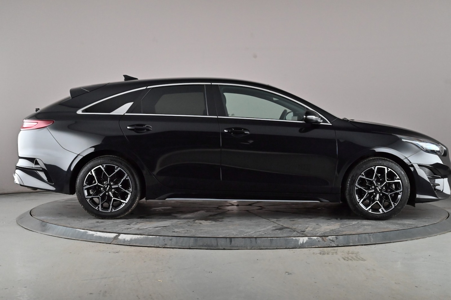 Used Kia Pro Ceed 2024 for sale - 76805209: Photo 4