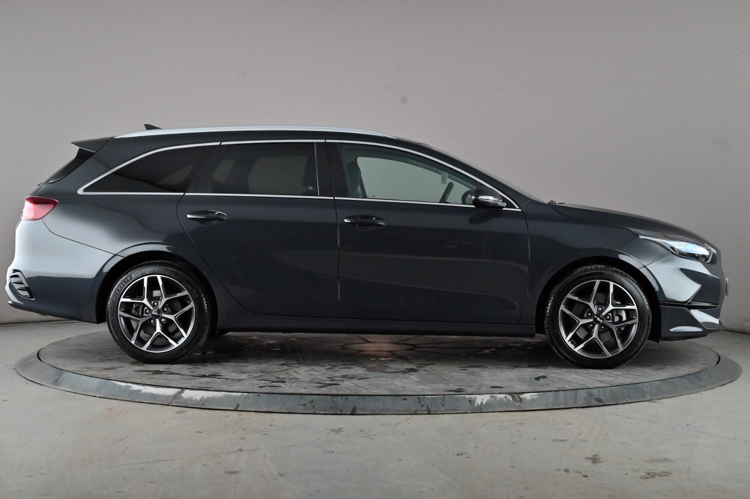 Used Kia Ceed 2025 for sale - 76827834: Photo 4