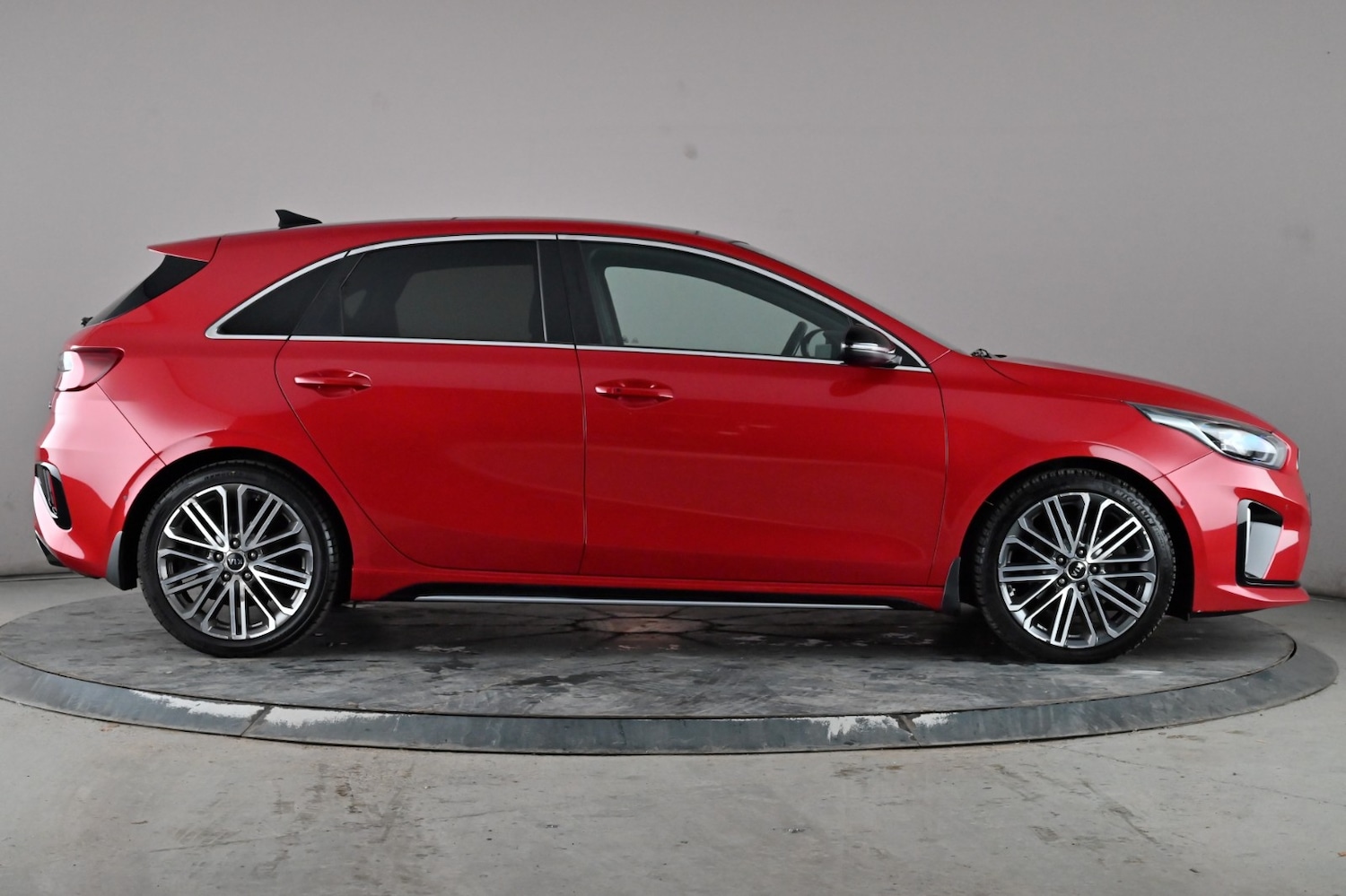 Used Kia Ceed 2020 for sale - 76978997: Photo 4