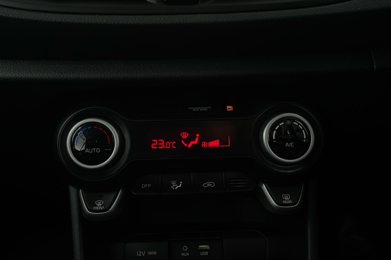 Used Kia Picanto 2018 for sale - 76292797: Photo 14