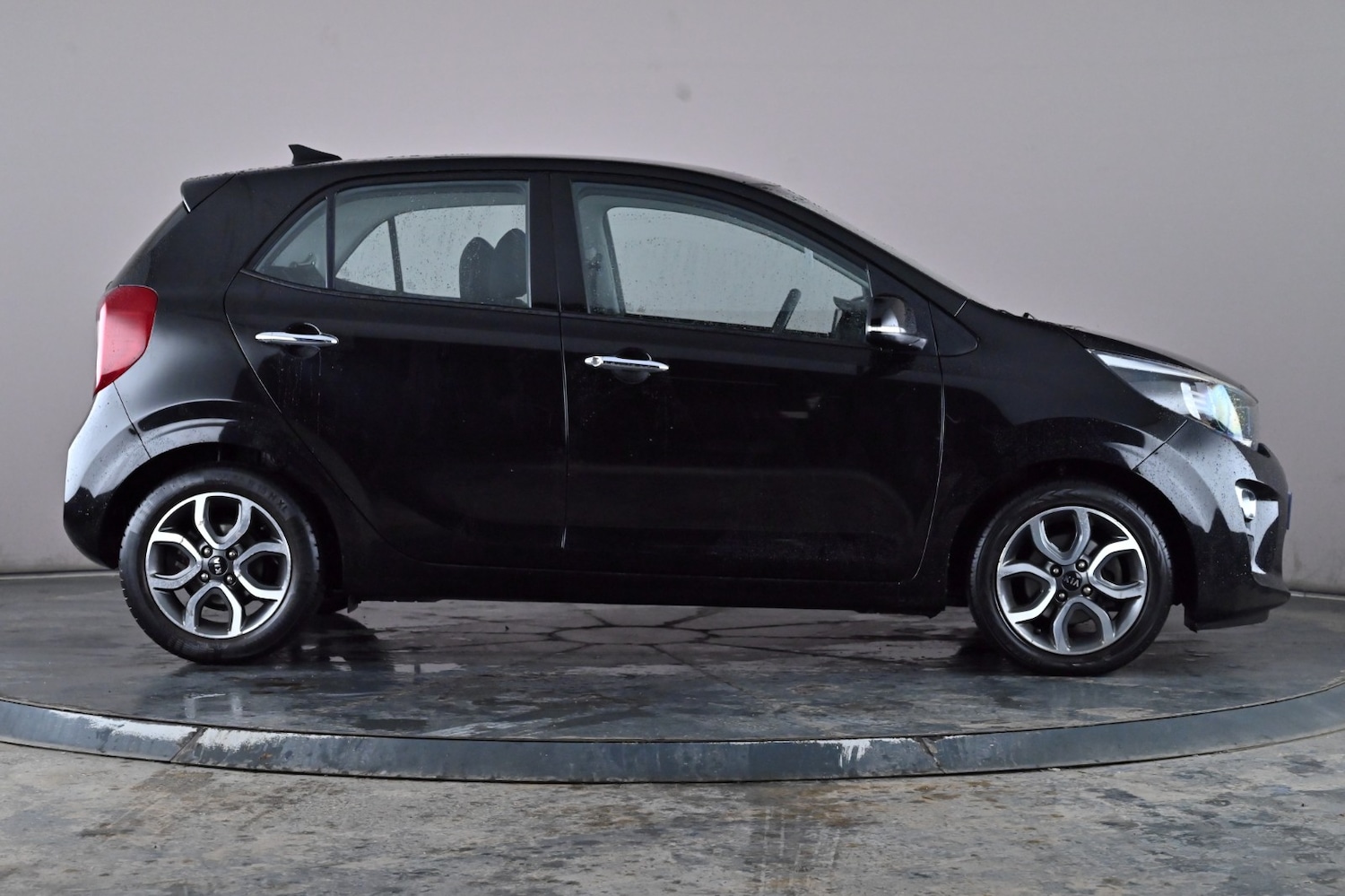 Used Kia Picanto 2018 for sale - 76292797: Photo 4