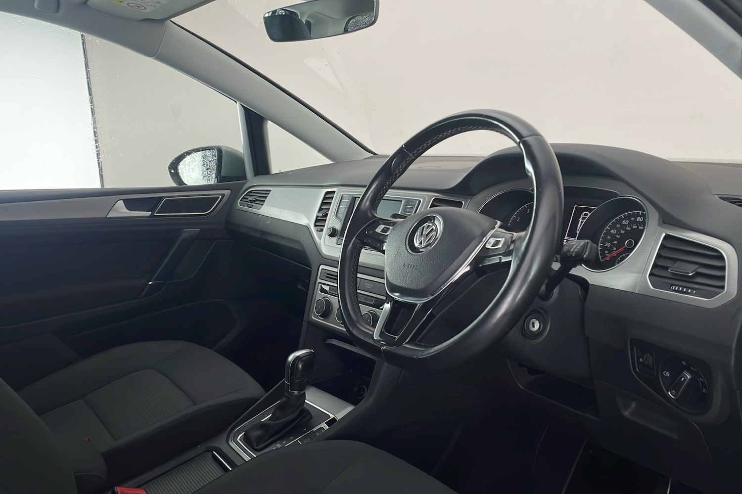 Used Volkswagen Golf SV 2017 for sale - 77154220: Photo 10