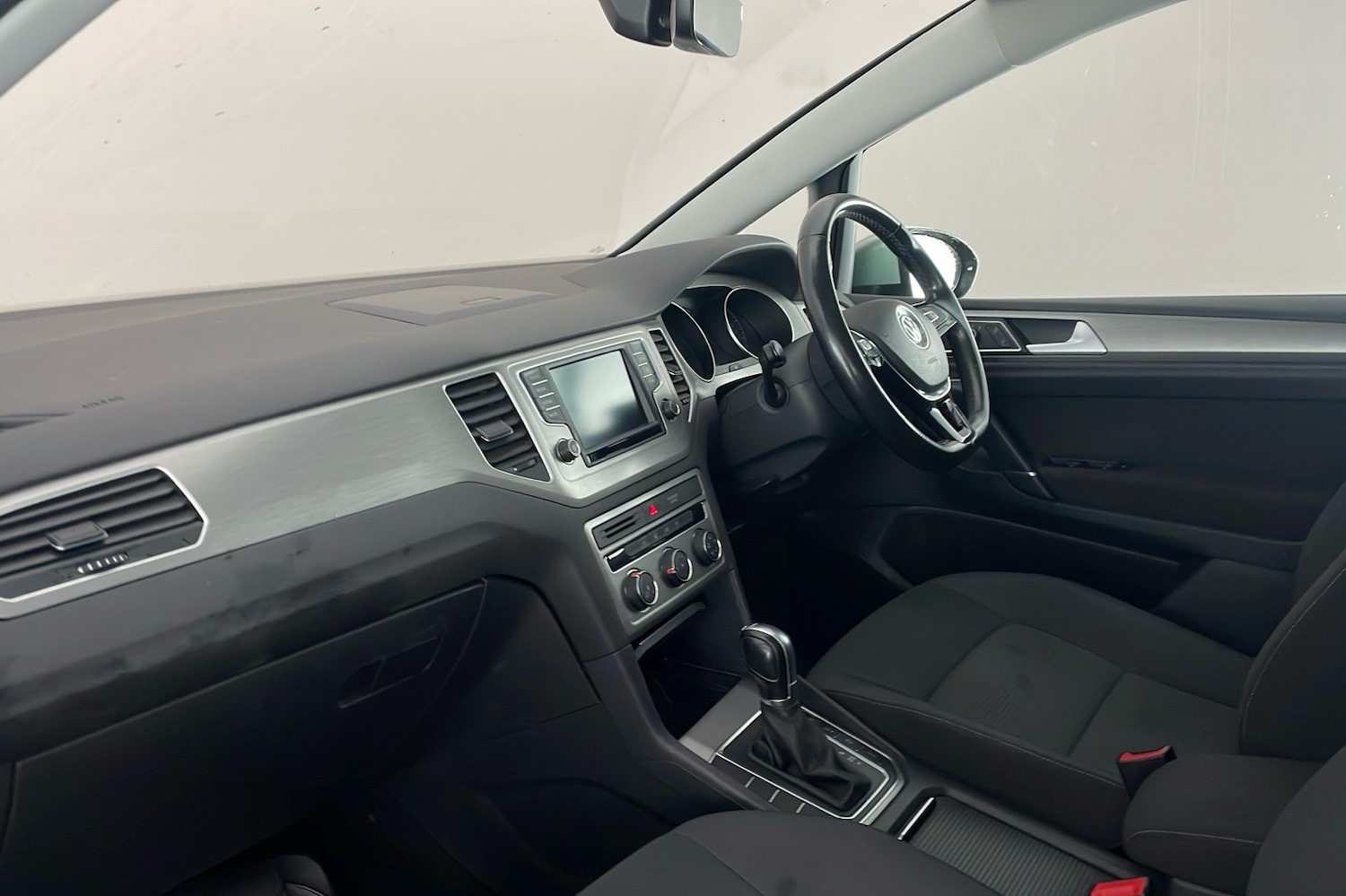 Used Volkswagen Golf SV 2017 for sale - 77154220: Photo 20