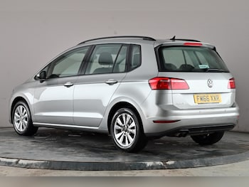 Used Volkswagen Golf SV 2017 for sale - 77154220: Photo