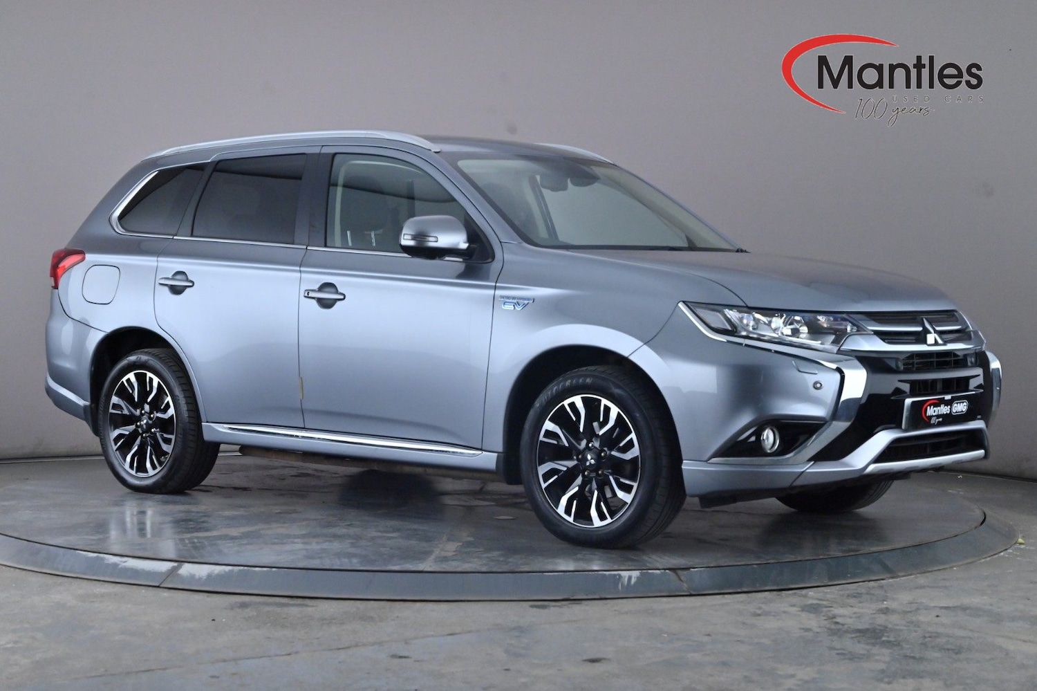 Used Mitsubishi Outlander 2016 for sale - 76030098: Photo 1