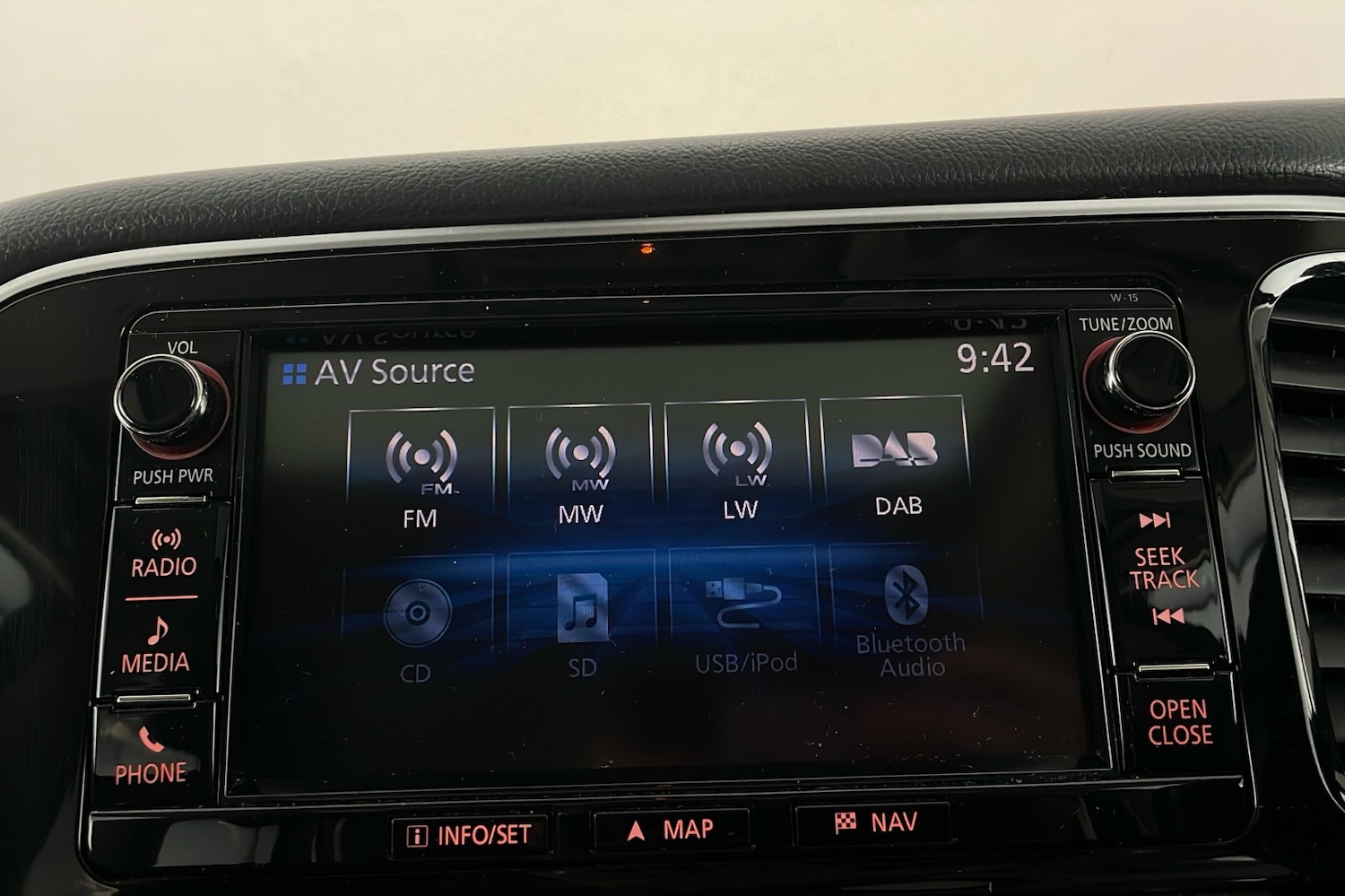 Used Mitsubishi Outlander 2016 for sale - 76030098: Photo 16