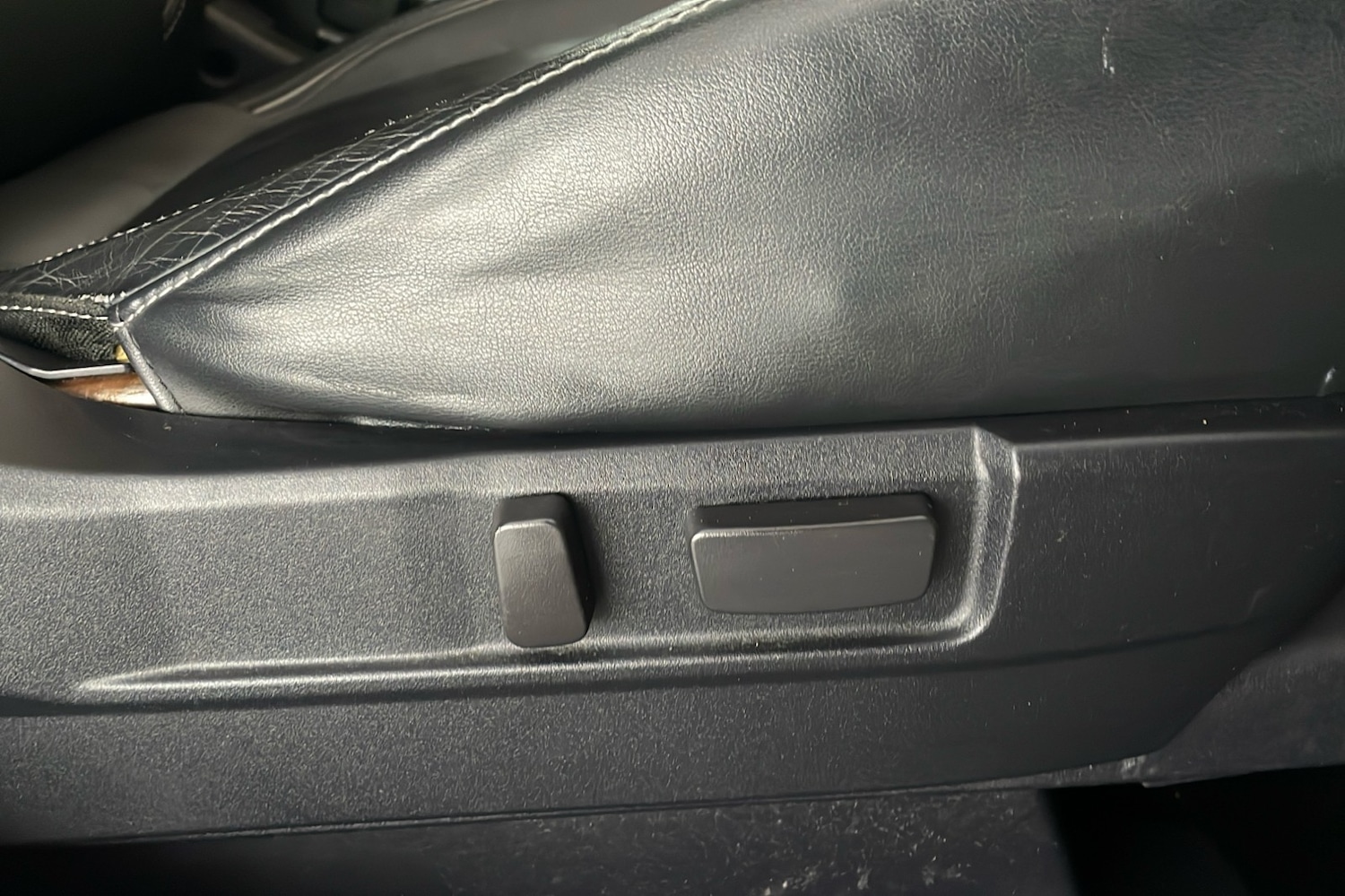 Used Mitsubishi Outlander 2016 for sale - 76030098: Photo 24