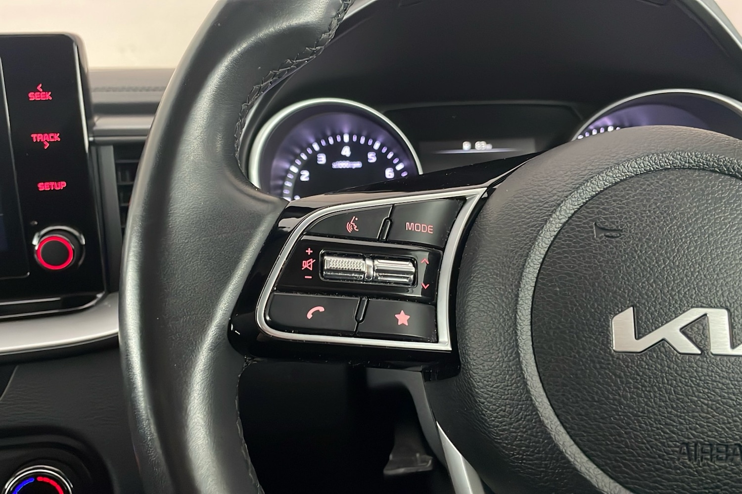 Used Kia XCeed 2023 for sale - 76777888: Photo 16