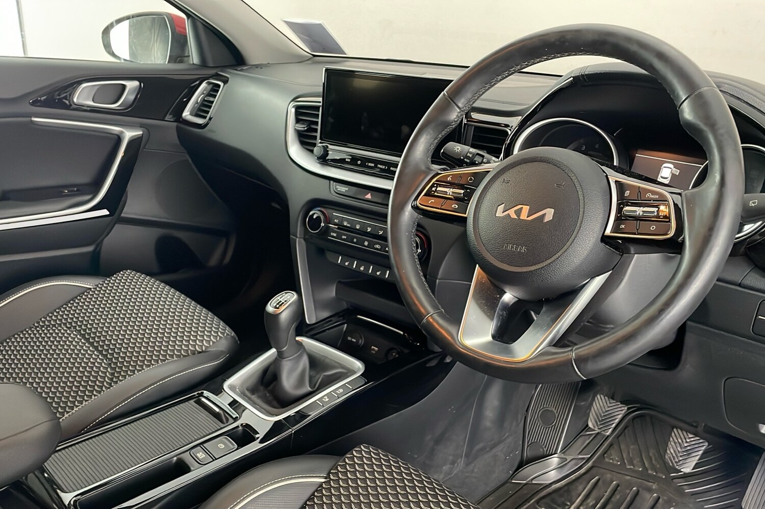 Used Kia XCeed 2022 for sale - 75962140: Photo 13