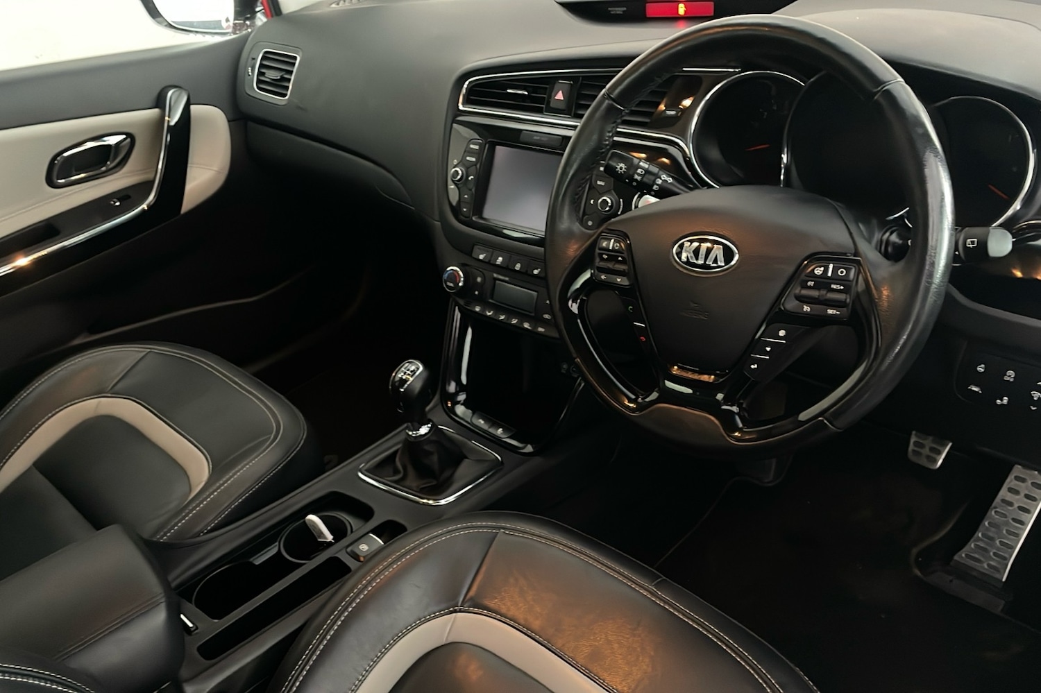 Used Kia Ceed 2016 for sale - 76492022: Photo 11