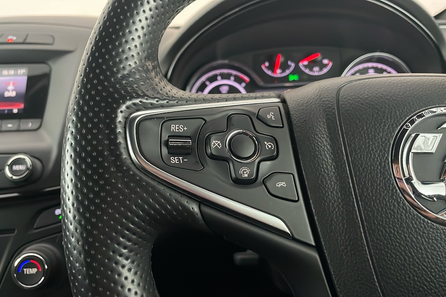 Used Vauxhall Insignia 2016 for sale - 77395109: Photo 14