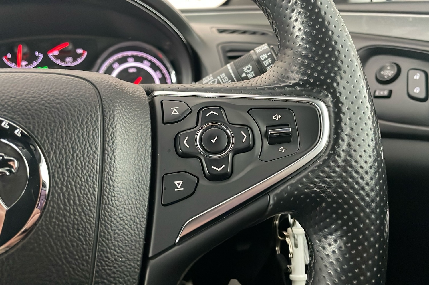 Used Vauxhall Insignia 2016 for sale - 77395109: Photo 15