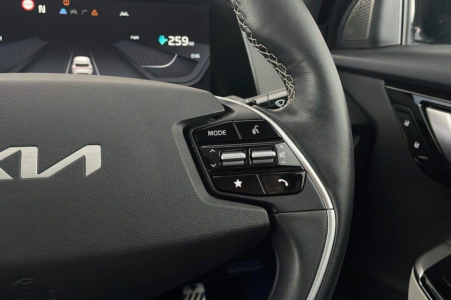 Used Kia EV6 2022 for sale - 76455080: Photo 16