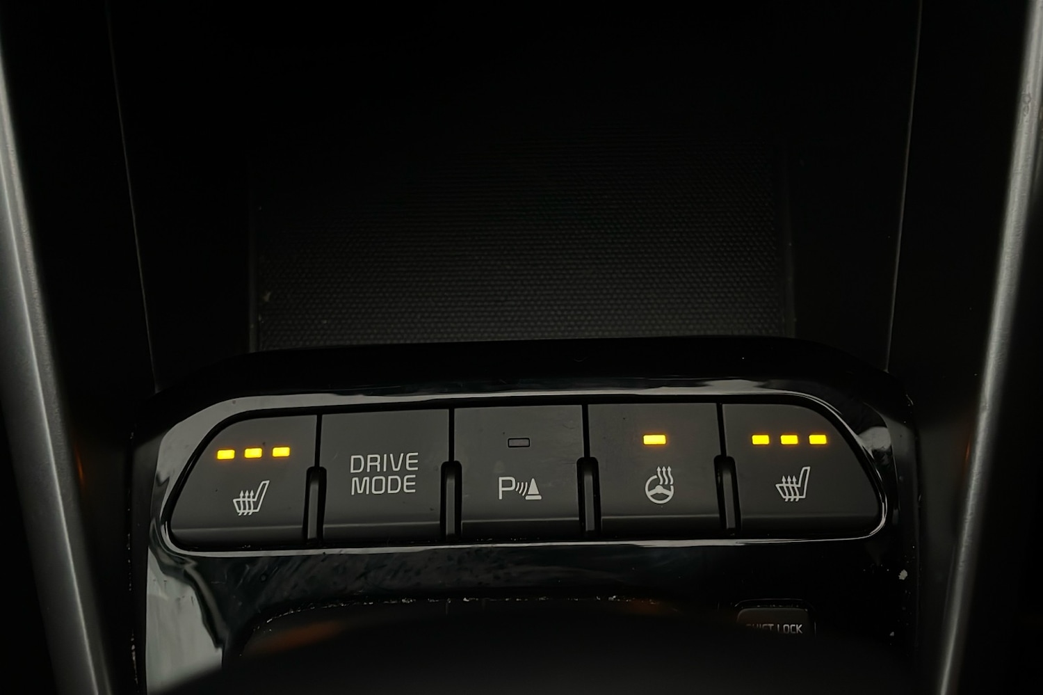 Used Kia Stonic 2022 for sale - 76502746: Photo 21