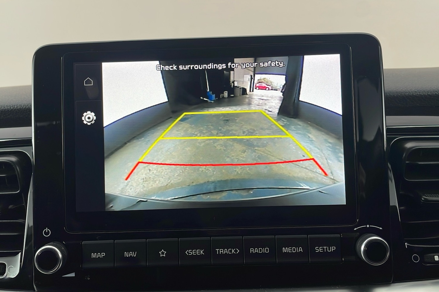 Used Kia Stonic 2022 for sale - 76502746: Photo 22