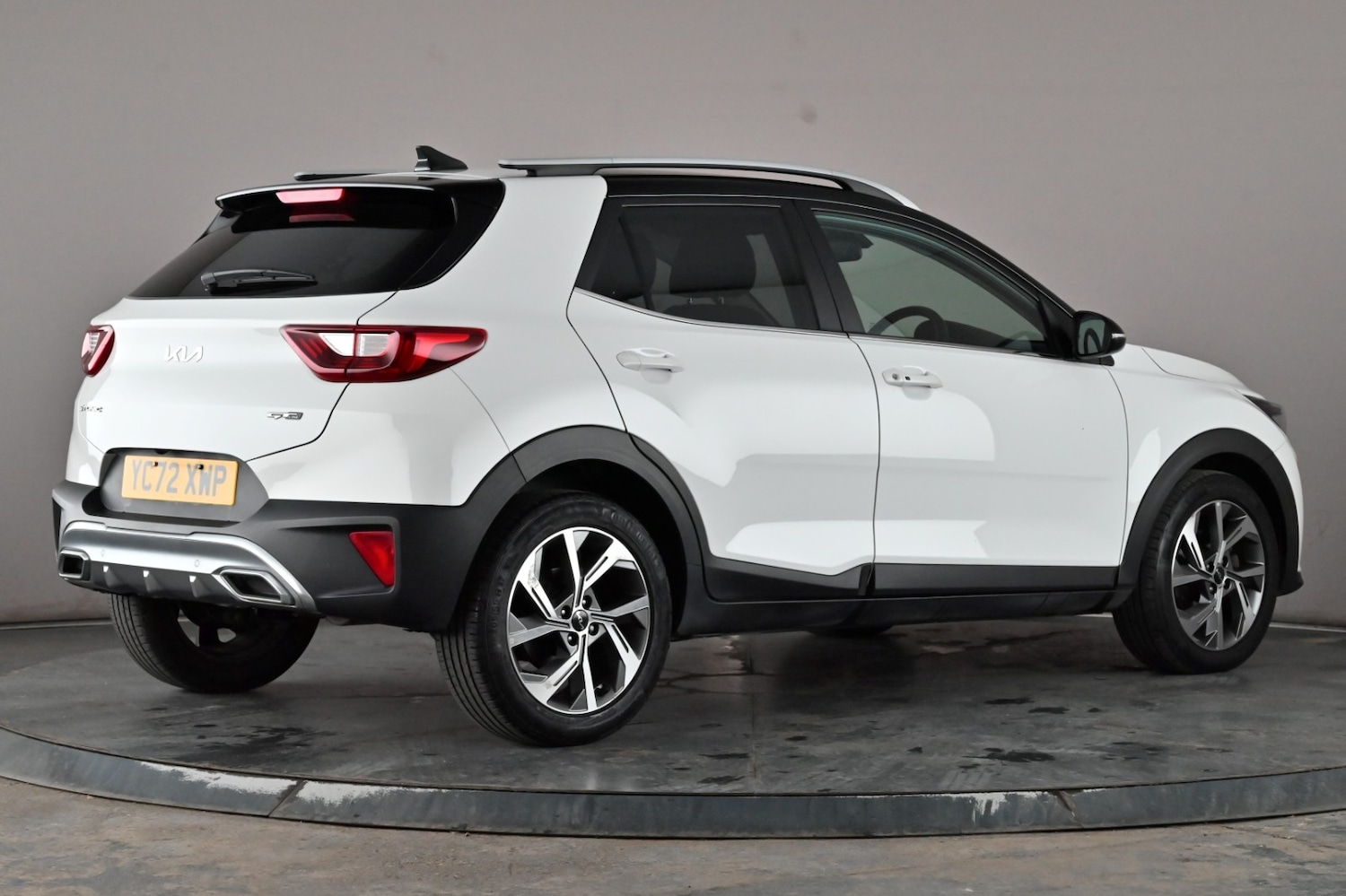 Used Kia Stonic 2022 for sale - 76502746: Photo 7