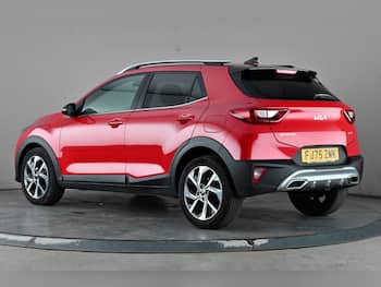 Used Kia Stonic 2025 for sale - 79800507: Photo