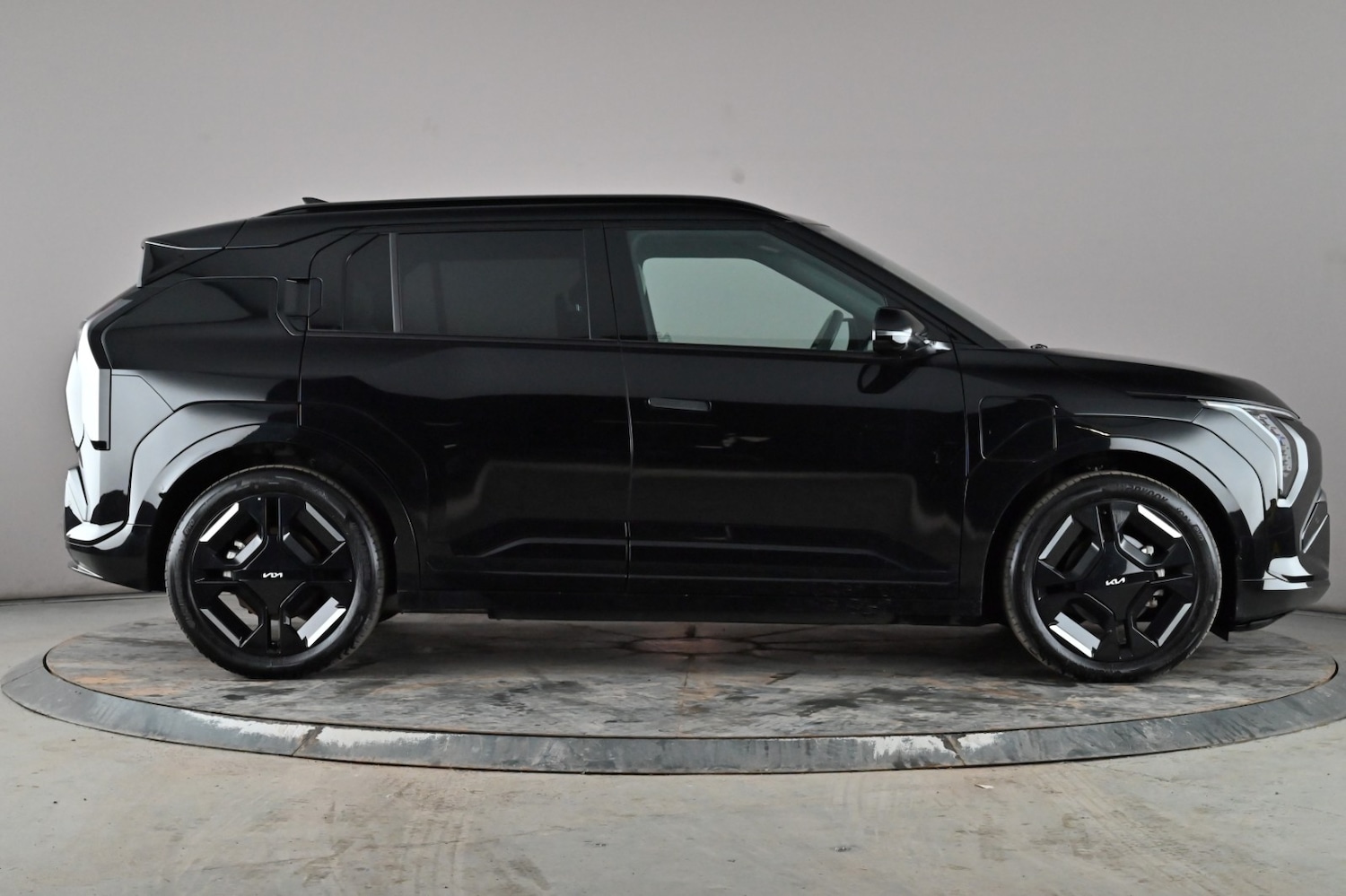 Used Kia EV3 2025 for sale - 77438081: Photo 4