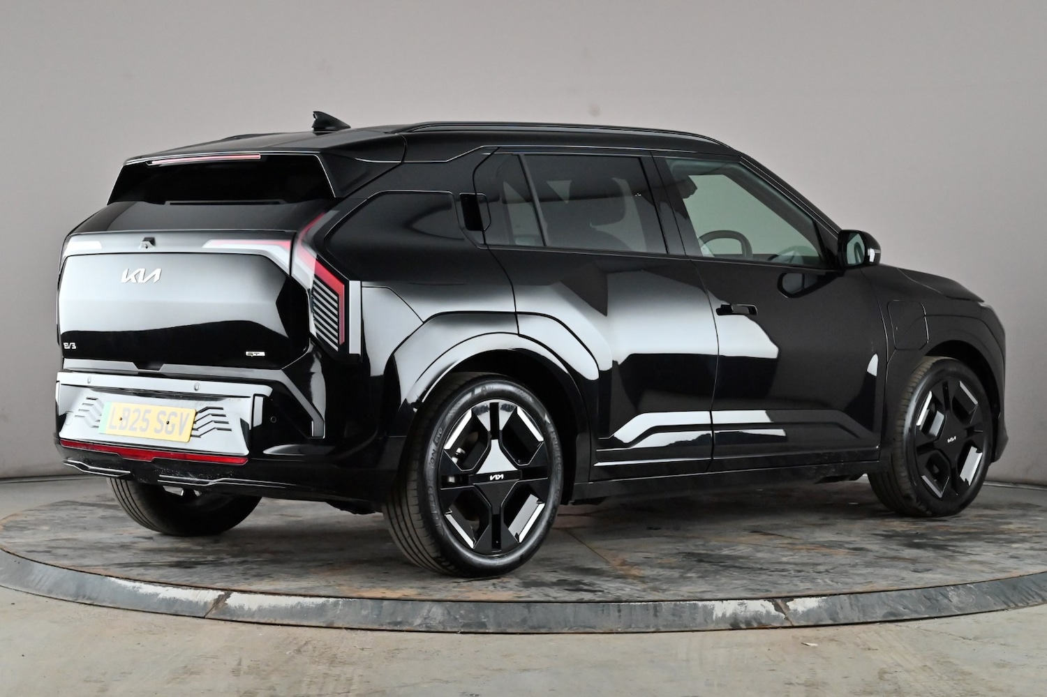 Used Kia EV3 2025 for sale - 77438081: Photo 7