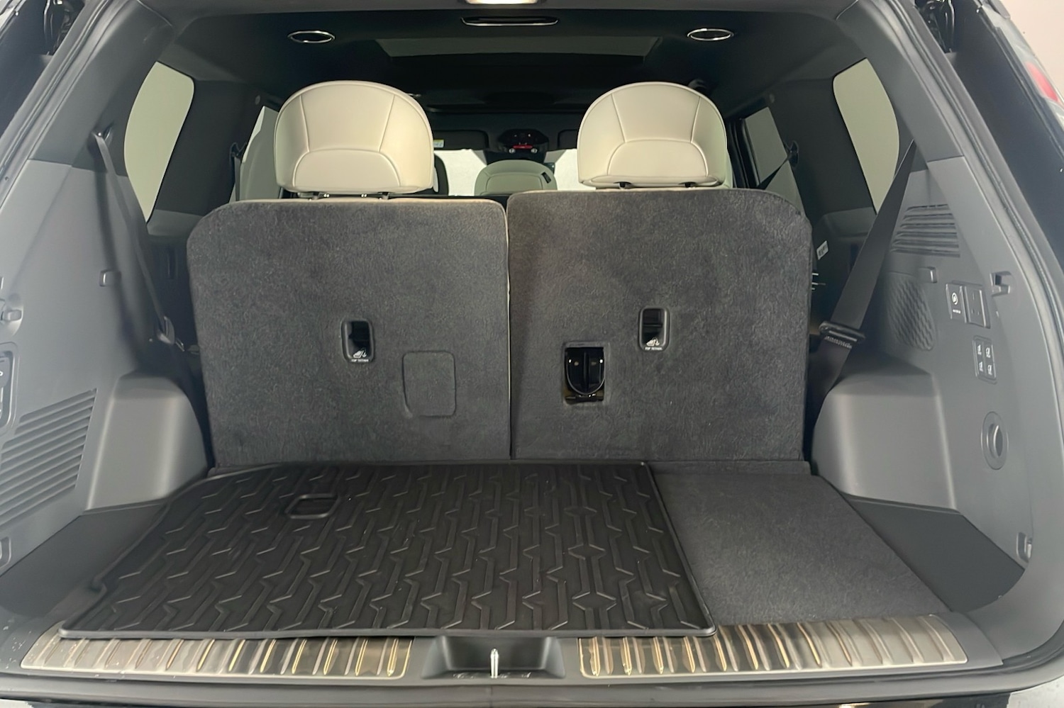 Used Kia EV9 2025 for sale - 76892976: Photo 36