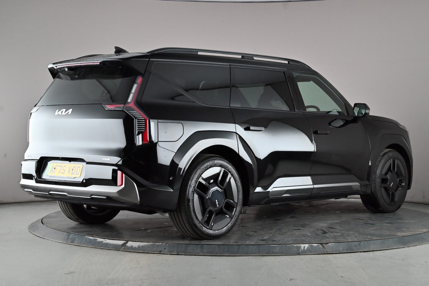 Used Kia EV9 2025 for sale - 76892976: Photo 7