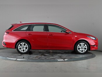 Used Kia Ceed 2024 for sale - 78802027: Photo