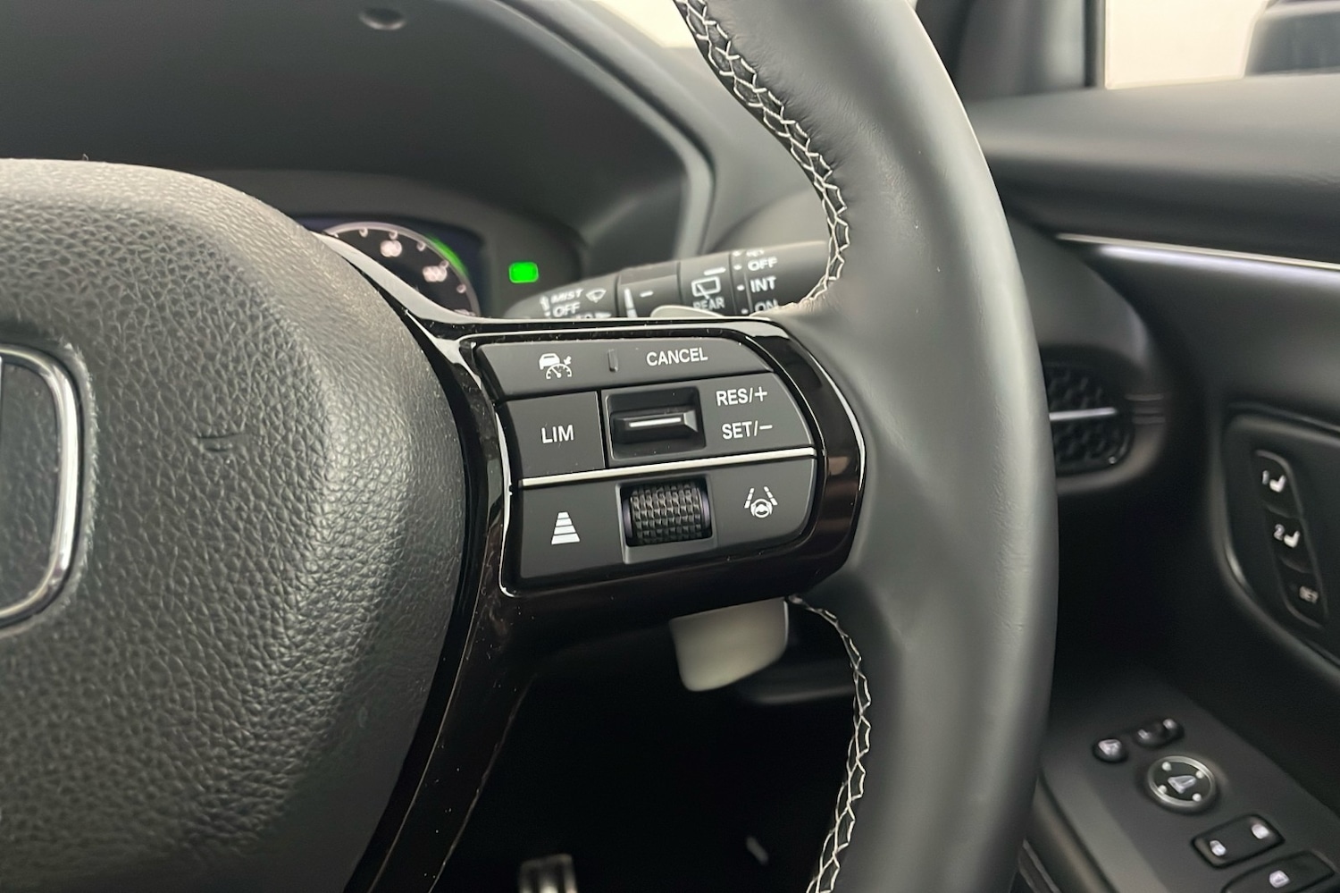 Used Honda ZR-V 2025 for sale - 77357044: Photo 15