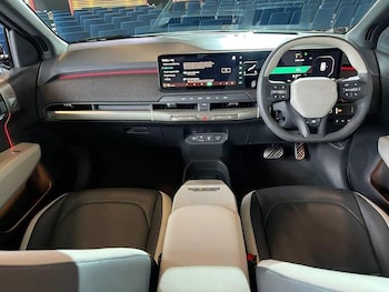 Used Kia EV3 2024 for sale - 75393324: Photo