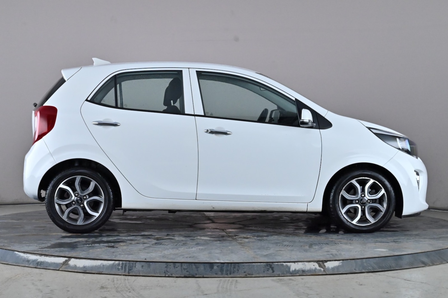 Used Kia Picanto 2021 for sale - 77836792: Photo 4
