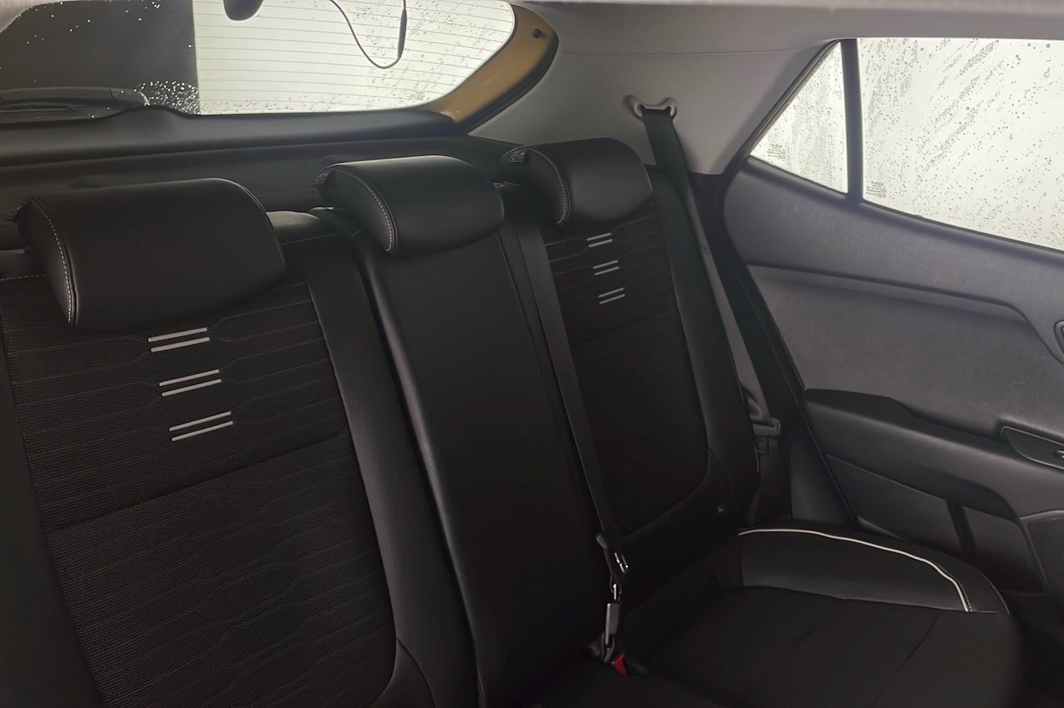 Used Kia Stonic 2024 for sale - 77409328: Photo 10