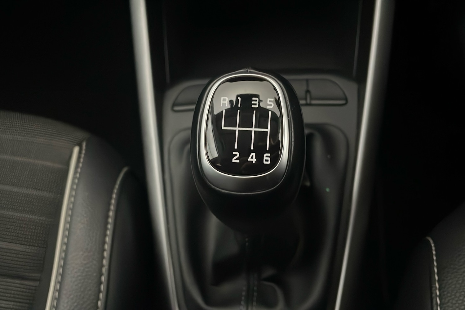 Used Kia Stonic 2024 for sale - 77409328: Photo 12