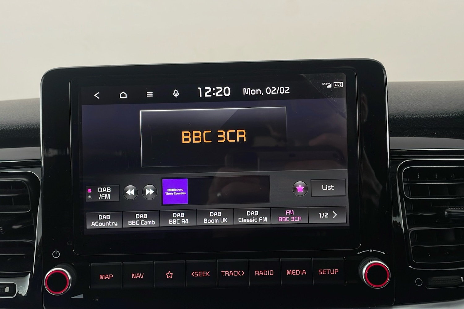 Used Kia Stonic 2024 for sale - 77409328: Photo 18