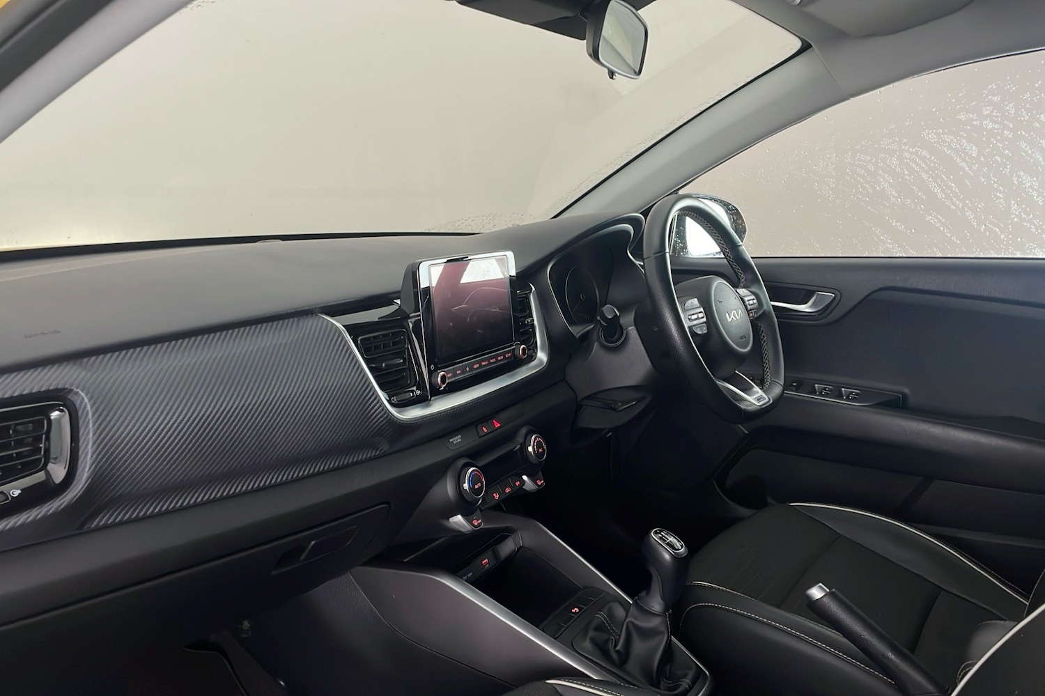 Used Kia Stonic 2024 for sale - 77409328: Photo 21