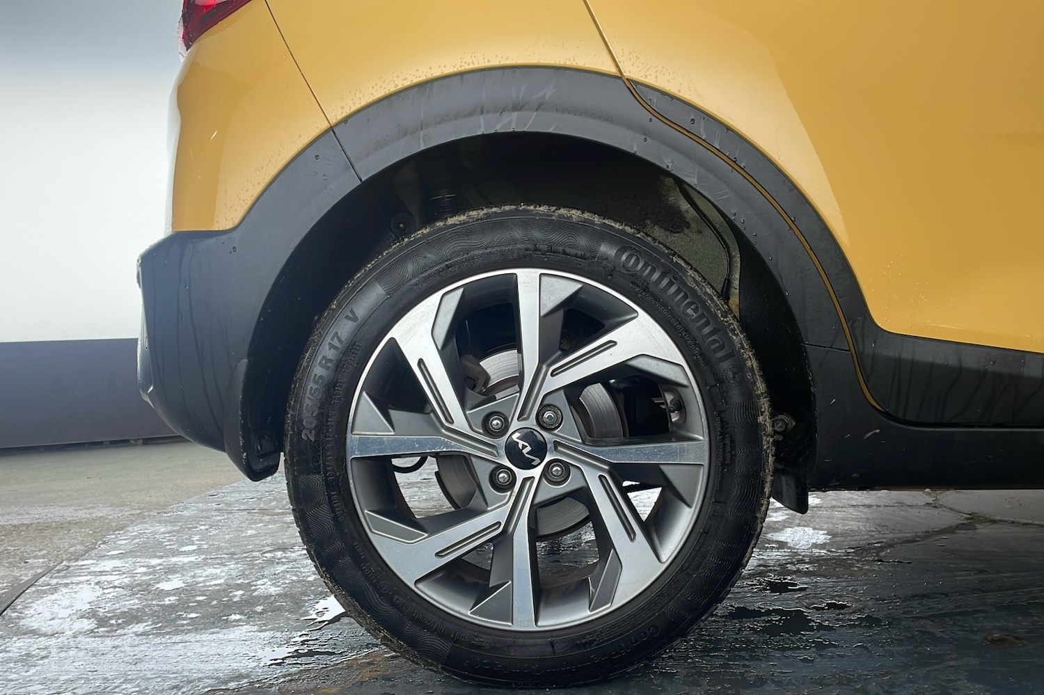 Used Kia Stonic 2024 for sale - 77409328: Photo 8