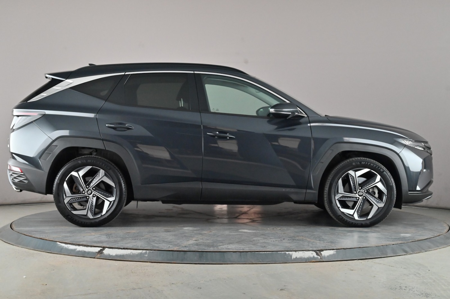 Used Hyundai TUCSON 2021 for sale - 77990456: Photo 3