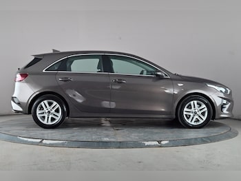 Used Kia Ceed 2021 for sale - 77906300: Photo