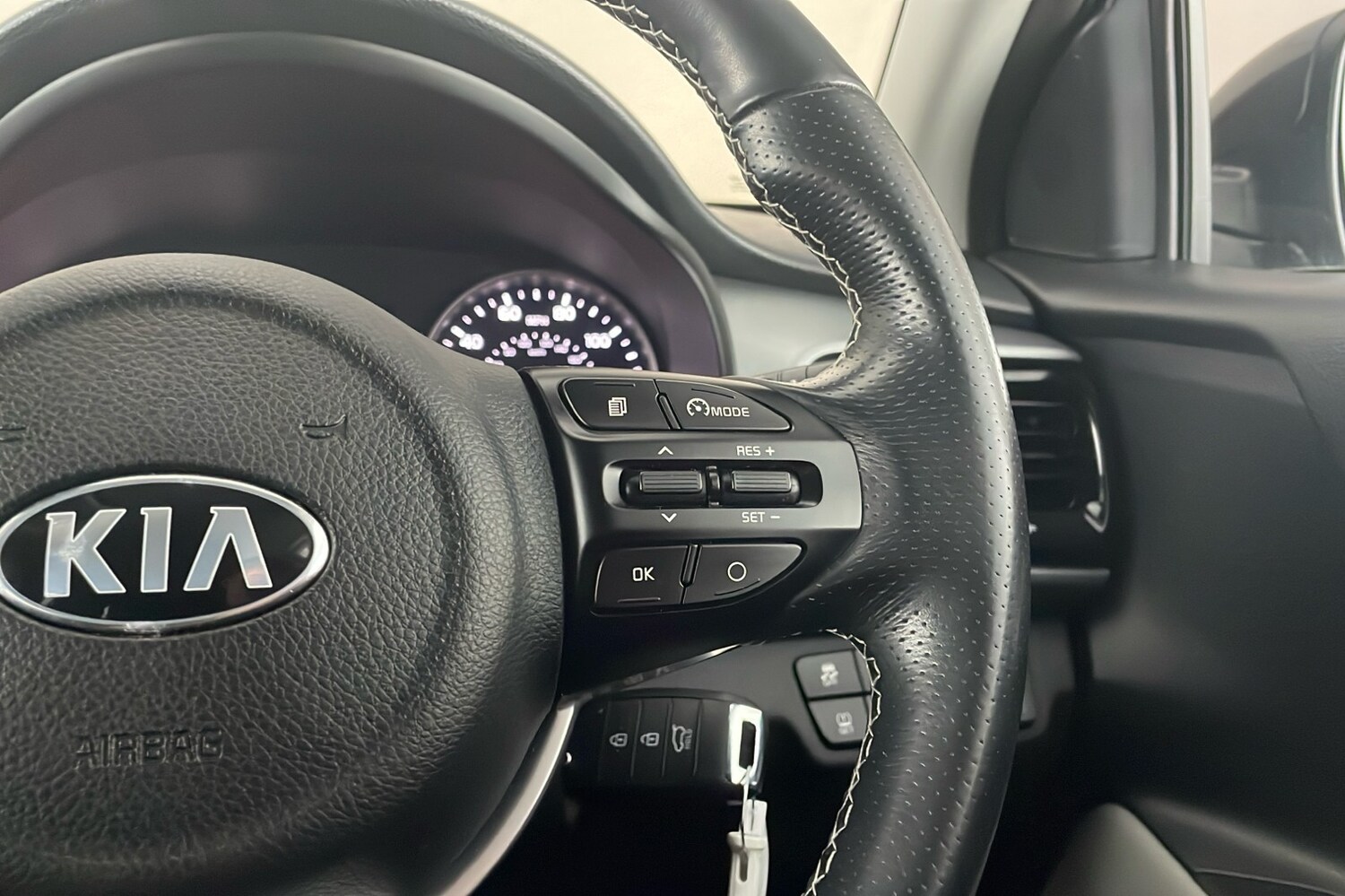 Used Kia Stonic 2020 for sale - 76310465: Photo 16