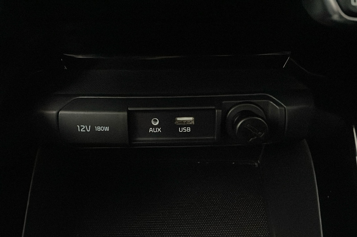 Used Kia Stonic 2020 for sale - 76310465: Photo 19