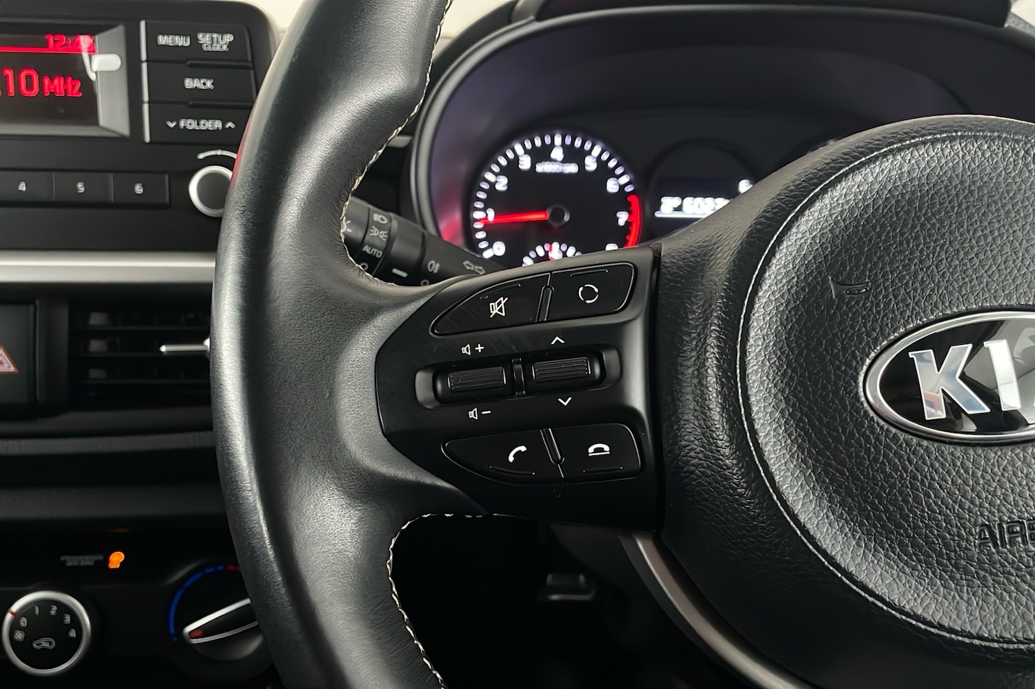 Used Kia Picanto 2018 for sale - 76488225: Photo 15