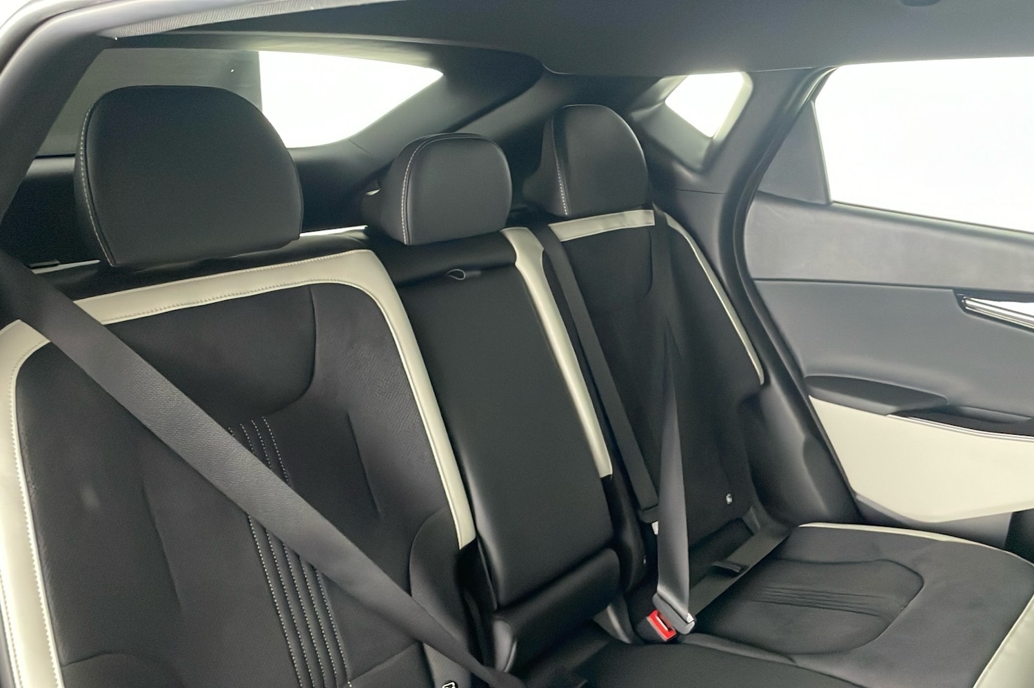 Used Kia EV6 2024 for sale - 77392520: Photo 10