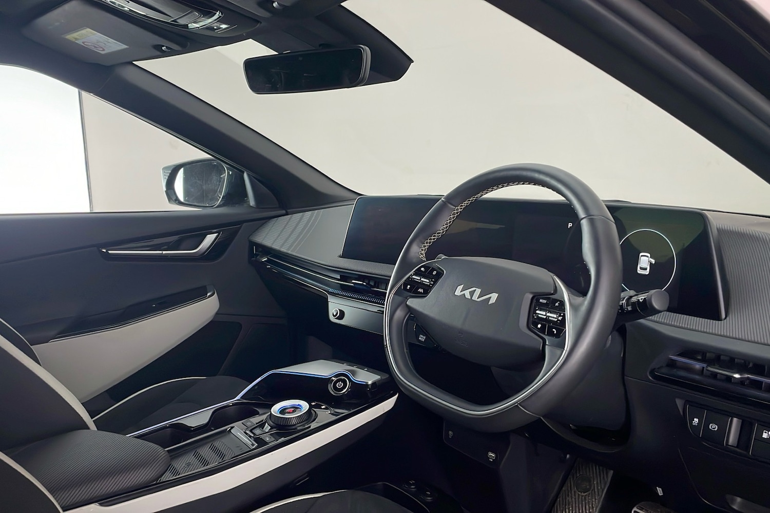 Used Kia EV6 2024 for sale - 77392520: Photo 11