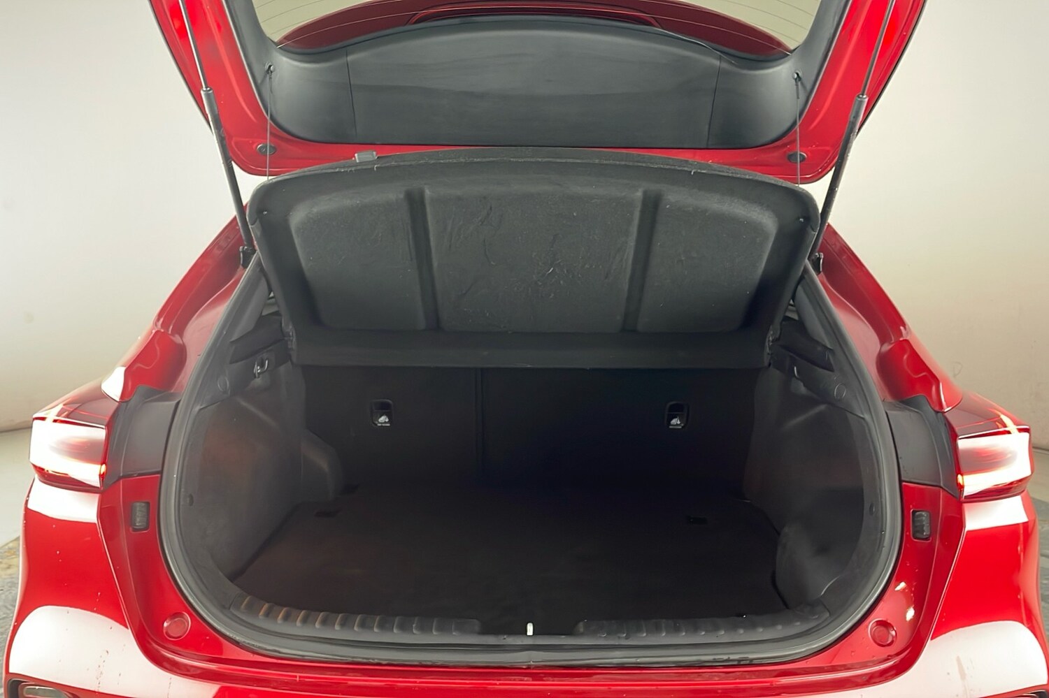 Used Kia XCeed 2021 for sale - 77815270: Photo 21