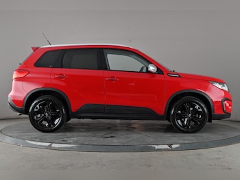 Used Suzuki Vitara 2017 for sale - 79241025: Photo