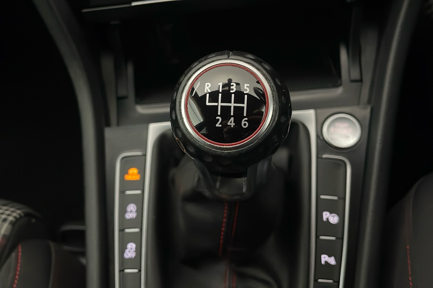 Used Volkswagen Golf 2016 for sale - 77149149: Photo 11