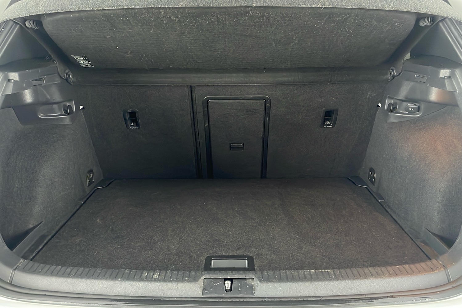 Used Volkswagen Golf 2016 for sale - 77149149: Photo 22