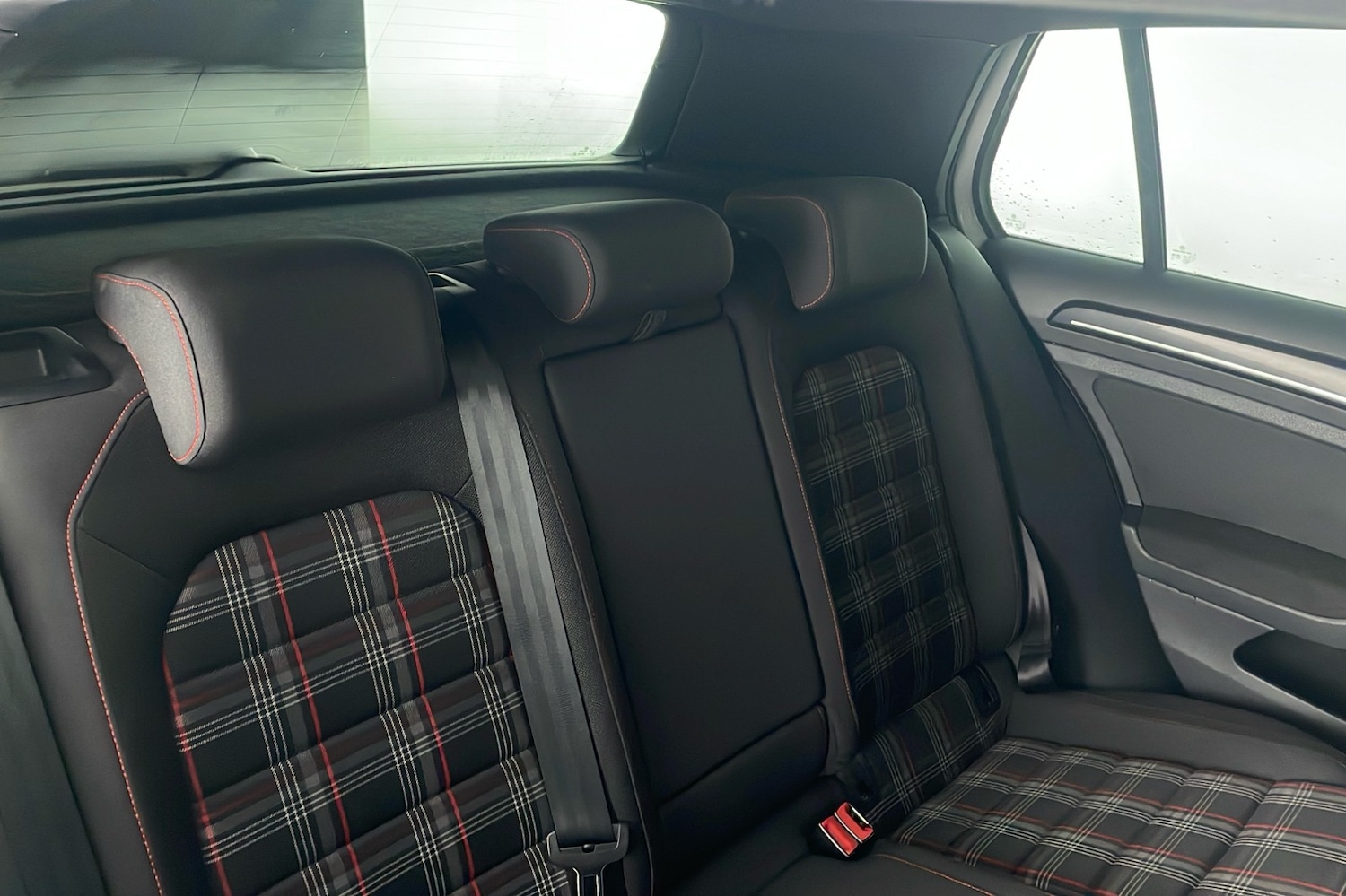 Used Volkswagen Golf 2016 for sale - 77149149: Photo 9