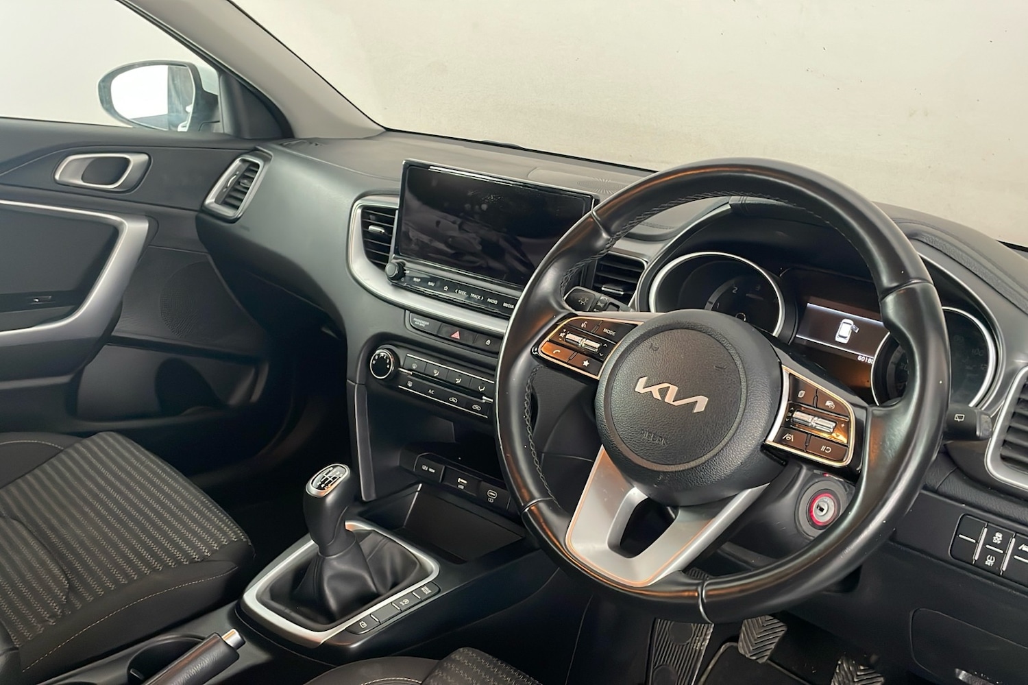 Used Kia Ceed 2023 for sale - 77990451: Photo 11