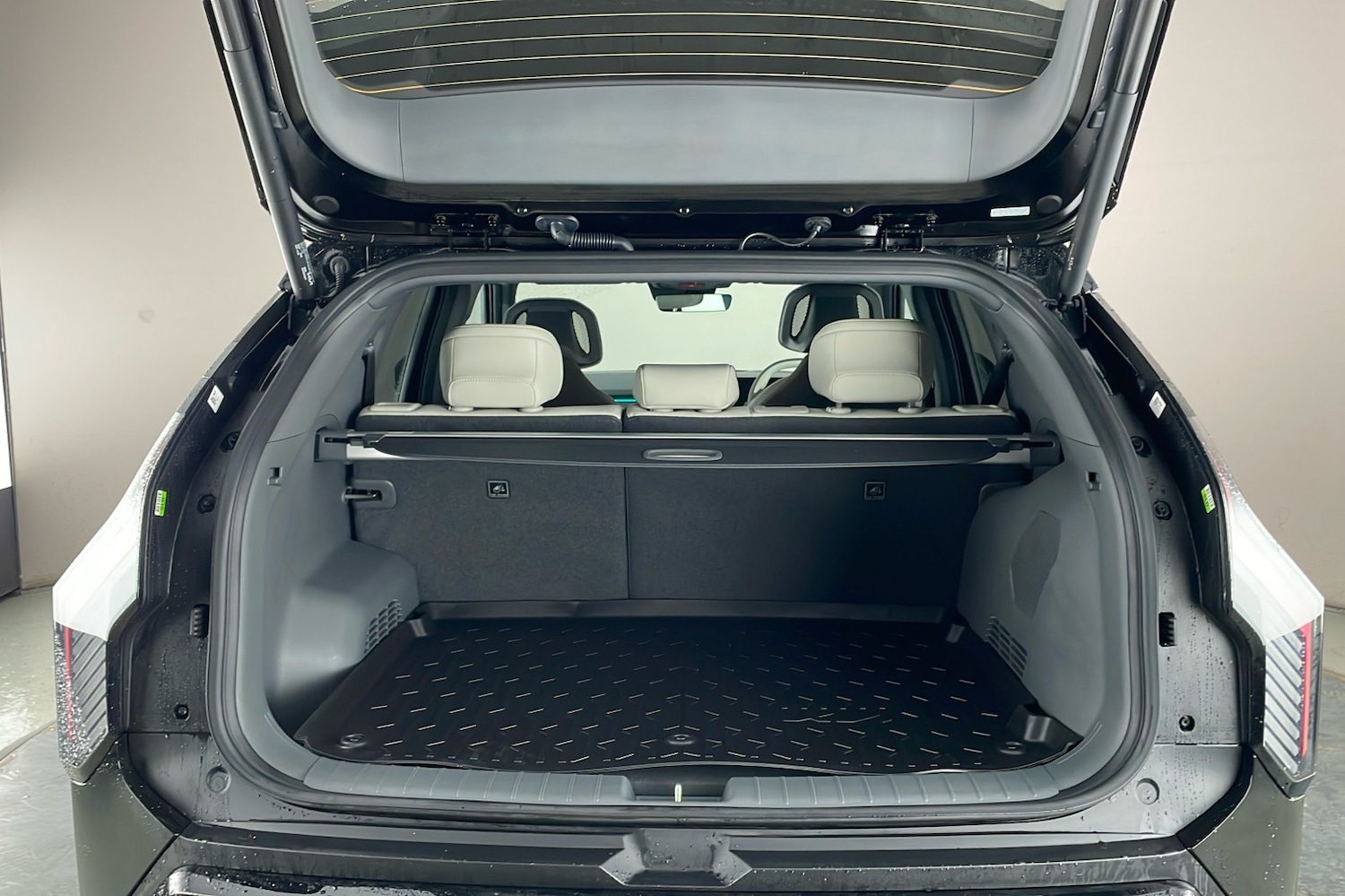 Used Kia EV3 2025 for sale - 77378989: Photo 24